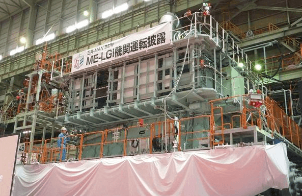世界初大型船舶用メタノールエンジン　三井造船が公開